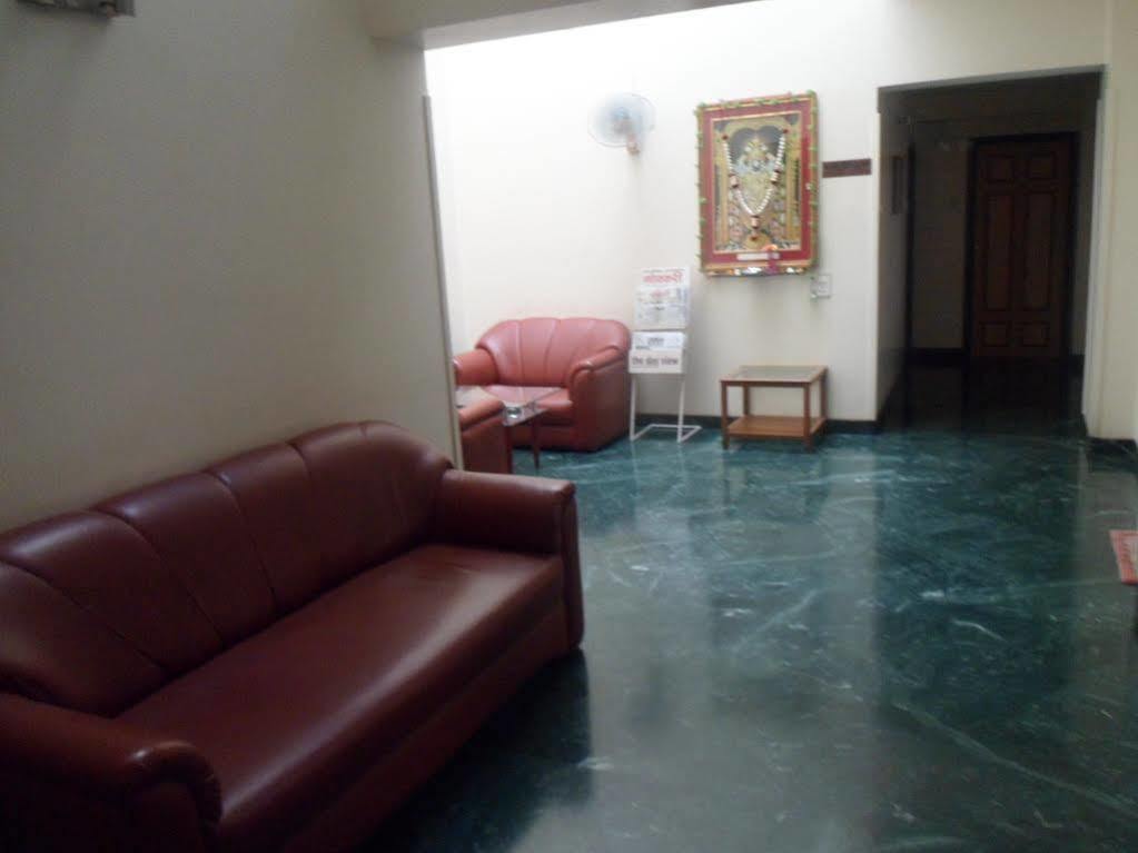 Pooja International Nashik Otel Dış mekan fotoğraf
